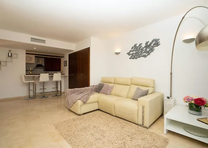 Punta Prima Seaview تورّيفيِخا